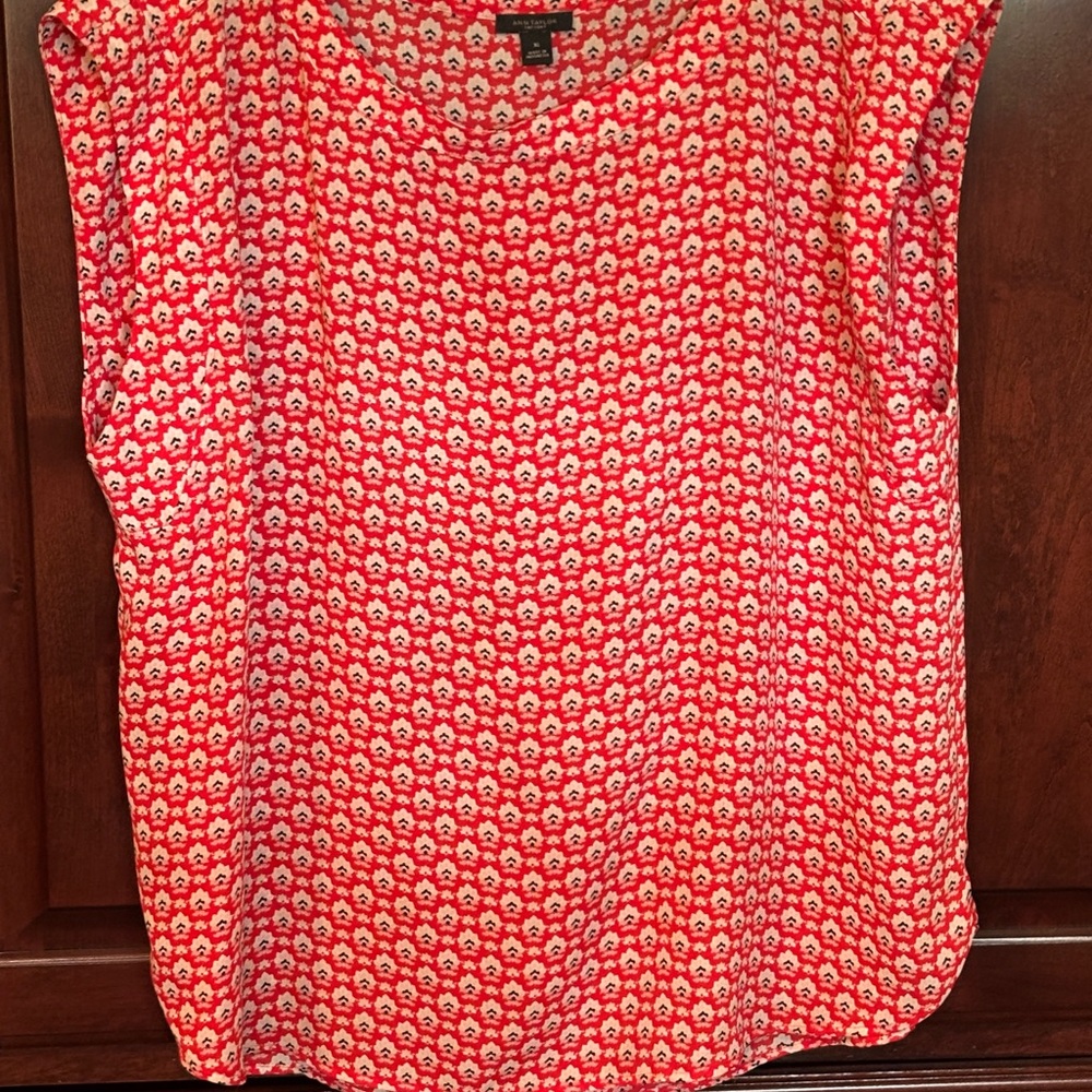 Ann Taylor factory sleeveless top size XL - Picture 4 of 4